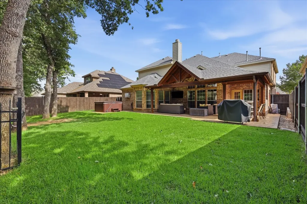 7608 Hinkley Oak Drive Denton TX 76208