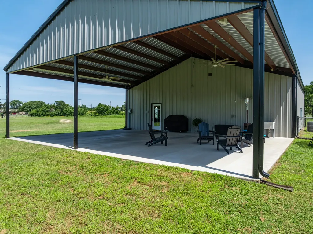 5839 S 3rd St Road Waco TX 76706