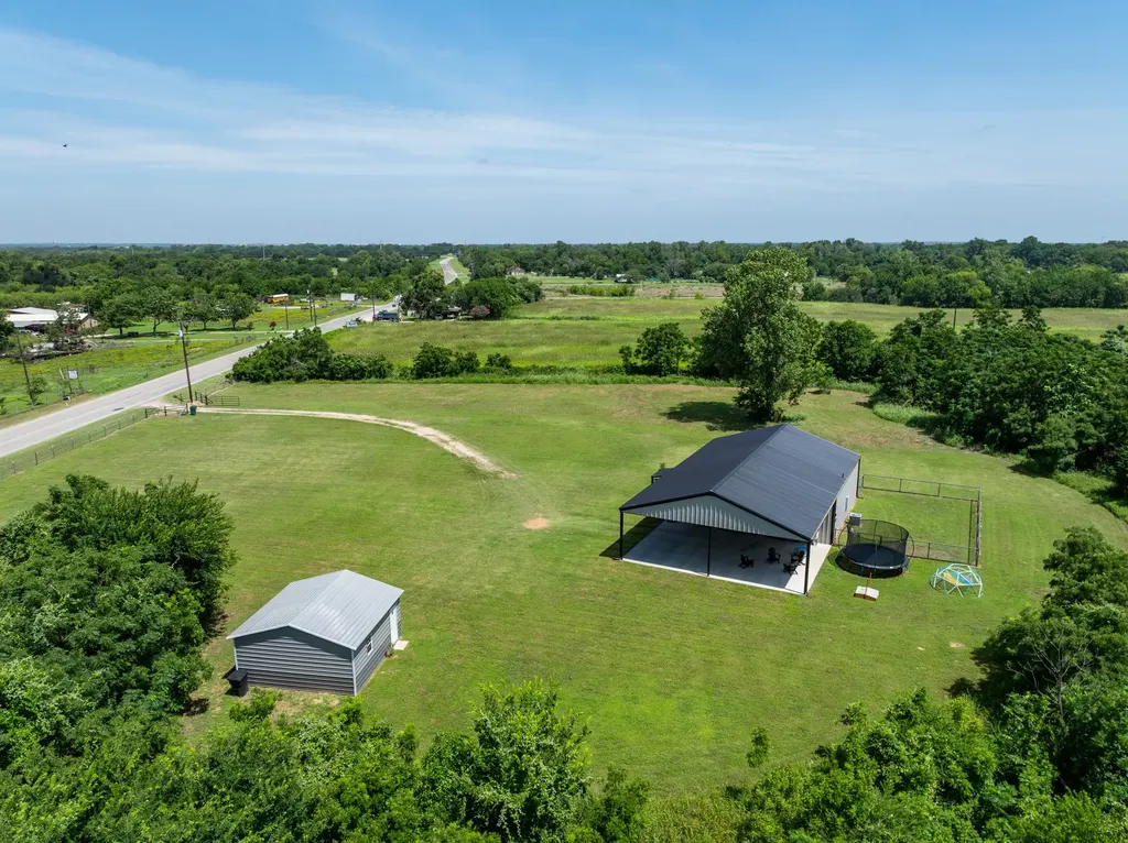 5839 S 3rd St Road Waco TX 76706