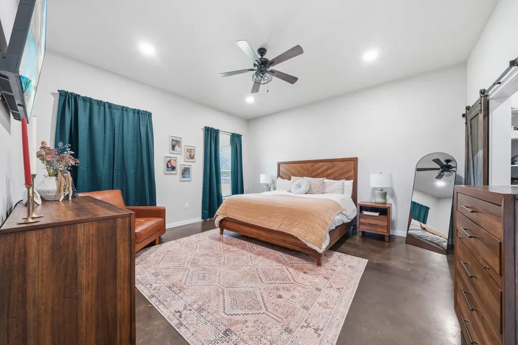 5839 S 3rd St Road Waco TX 76706