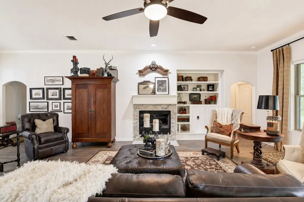 1106 Oakhollow Drive Corinth TX 76210