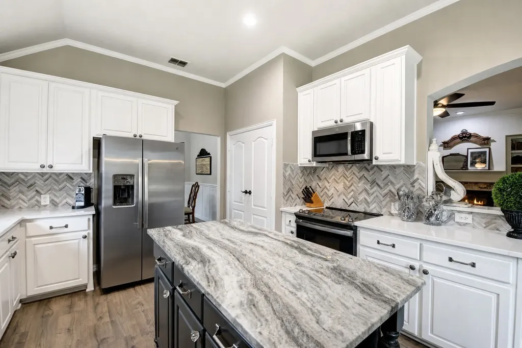 1106 Oakhollow Drive Corinth TX 76210
