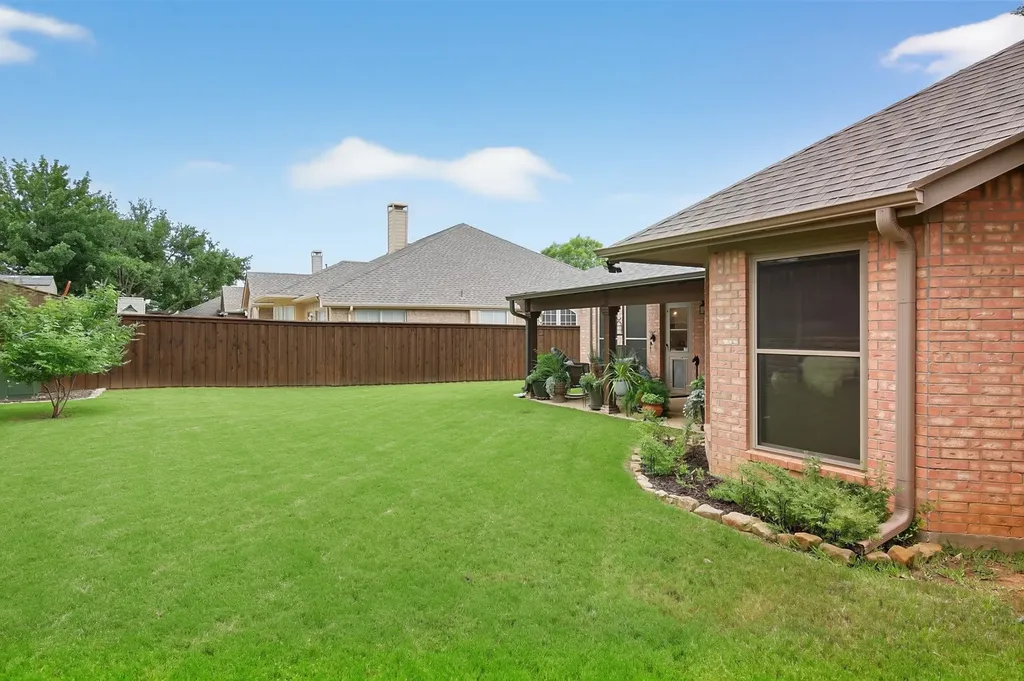 1106 Oakhollow Drive Corinth TX 76210