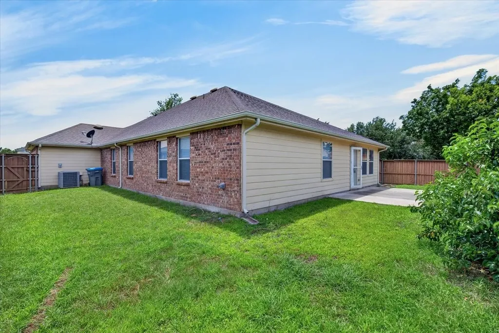 4034 Heavenly Way Heartland TX 75126