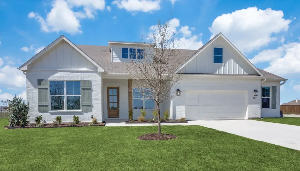 107 Evanston Street New Fairview TX 76078