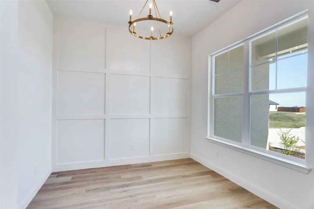 107 Evanston Street New Fairview TX 76078