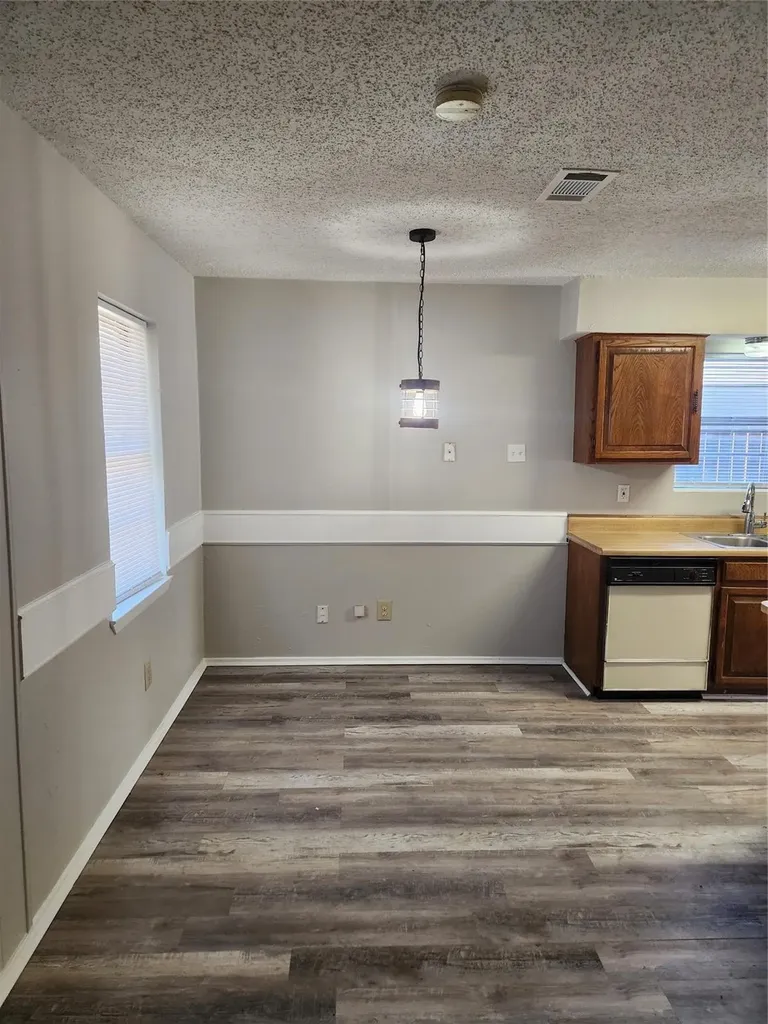 12419 Sparrow Court Balch Springs TX 75180