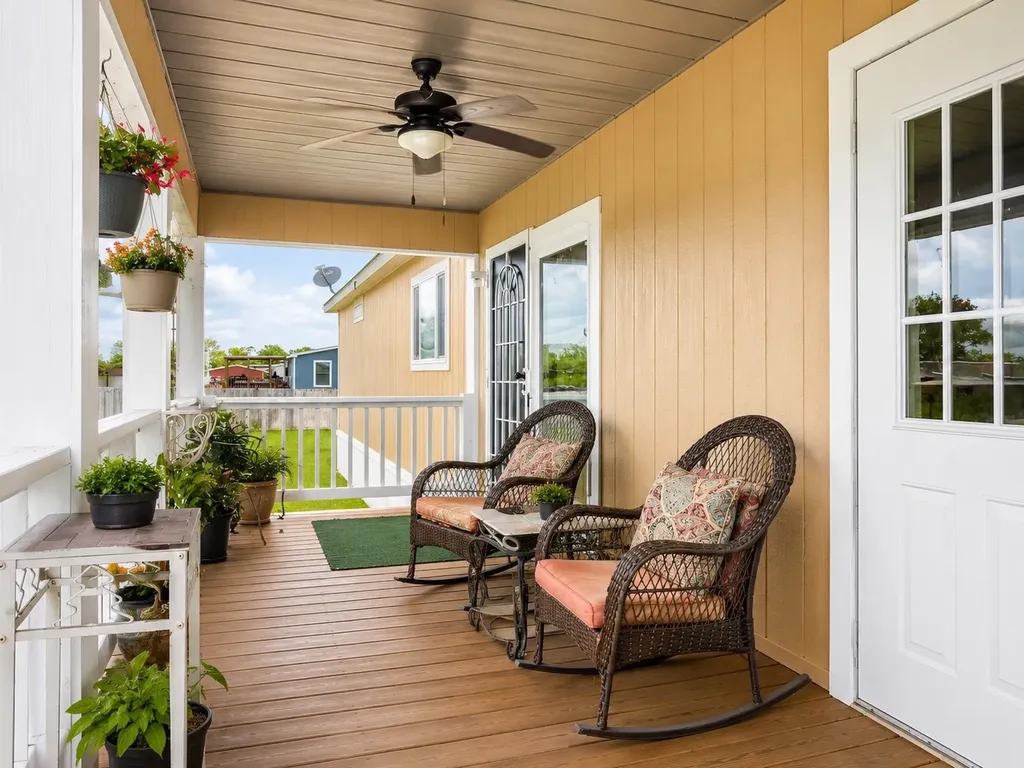 2823 Grays Prairie Lane Scurry TX 75158