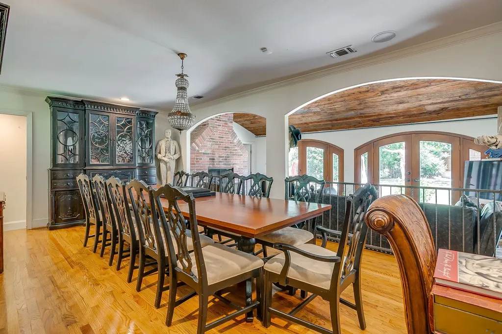 2603 Simondale Drive Fort Worth TX 76109