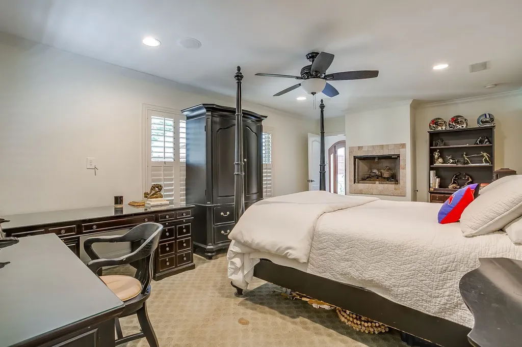 2603 Simondale Drive Fort Worth TX 76109