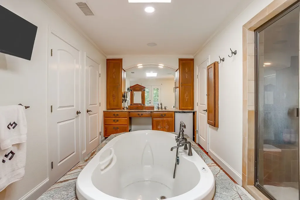 2603 Simondale Drive Fort Worth TX 76109