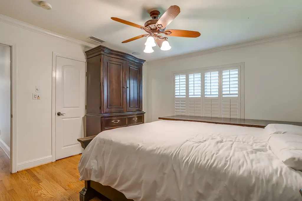 2603 Simondale Drive Fort Worth TX 76109