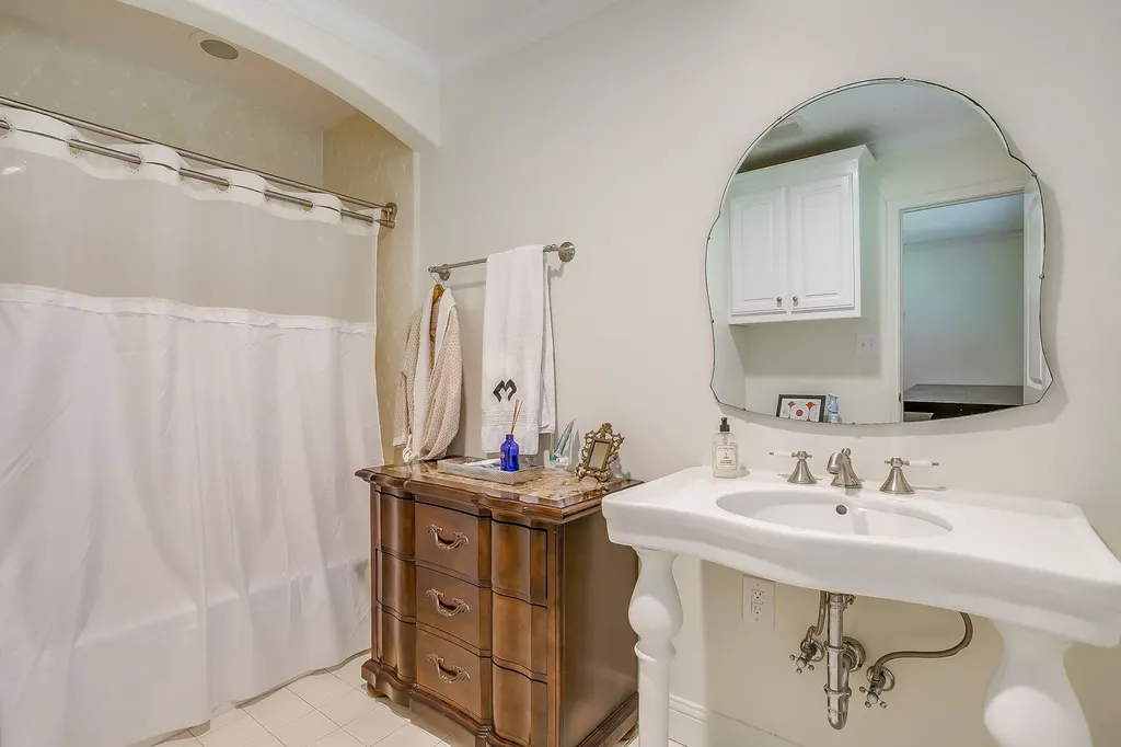 2603 Simondale Drive Fort Worth TX 76109
