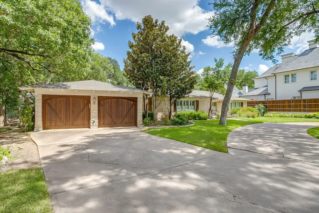 2603 Simondale Drive Fort Worth TX 76109