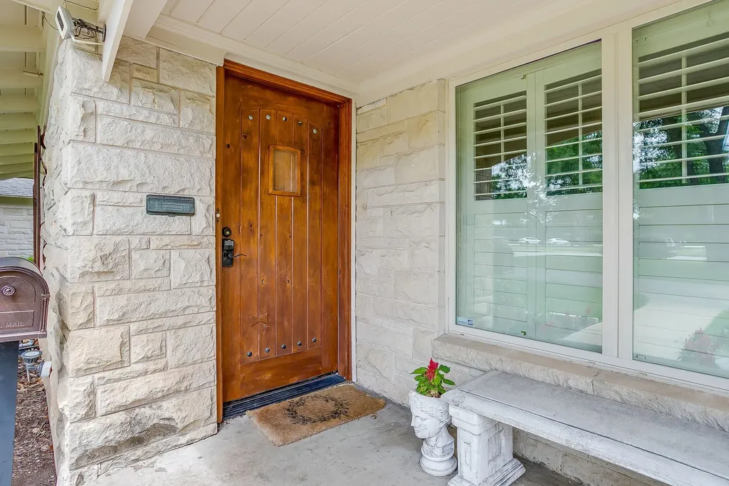 2603 Simondale Drive Fort Worth TX 76109