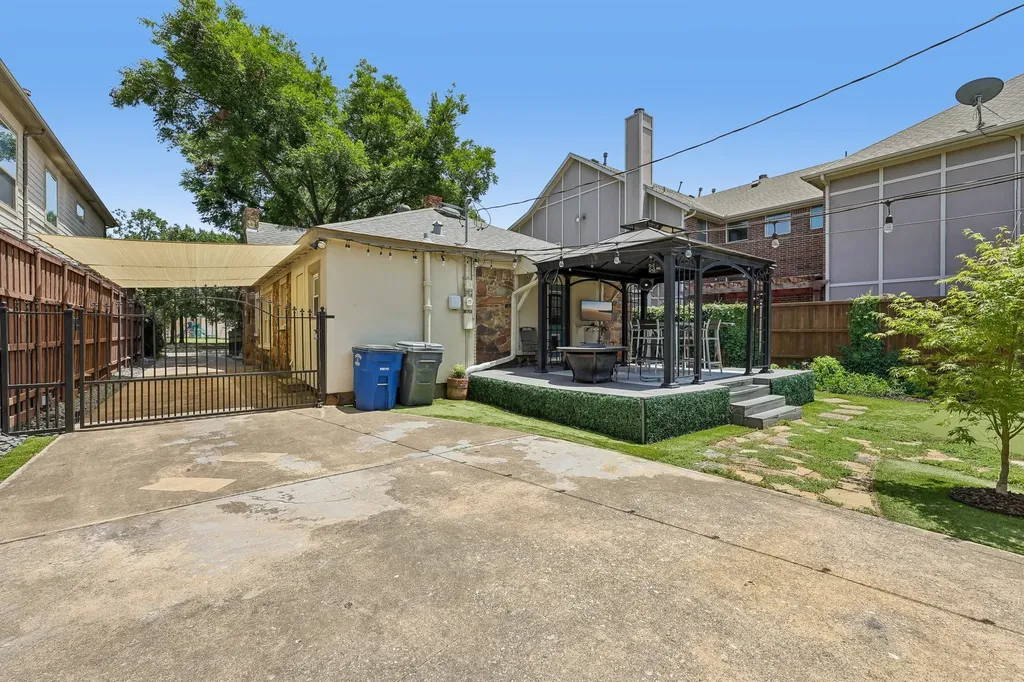 5207 Mission Avenue Dallas TX 75206