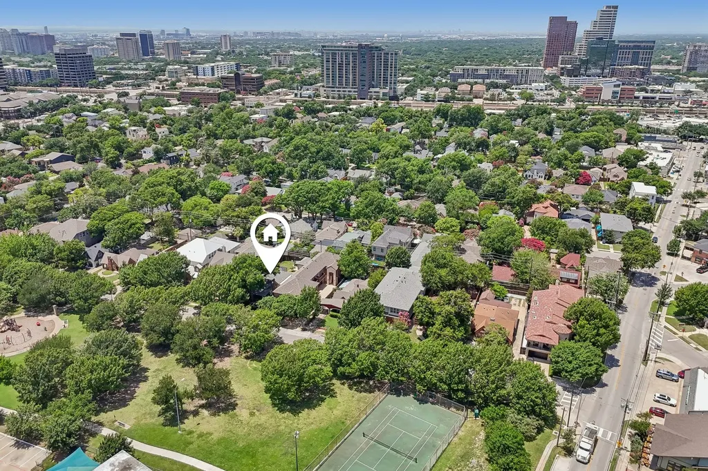 5207 Mission Avenue Dallas TX 75206