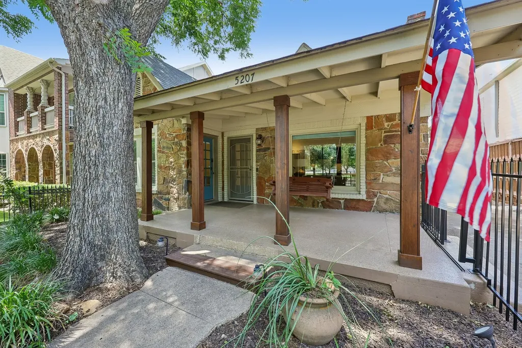 5207 Mission Avenue Dallas TX 75206