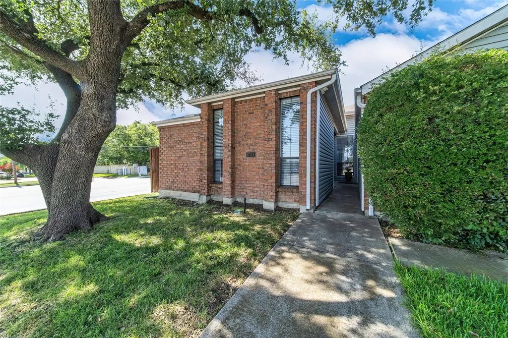 6344 Winton Street Dallas TX 75214