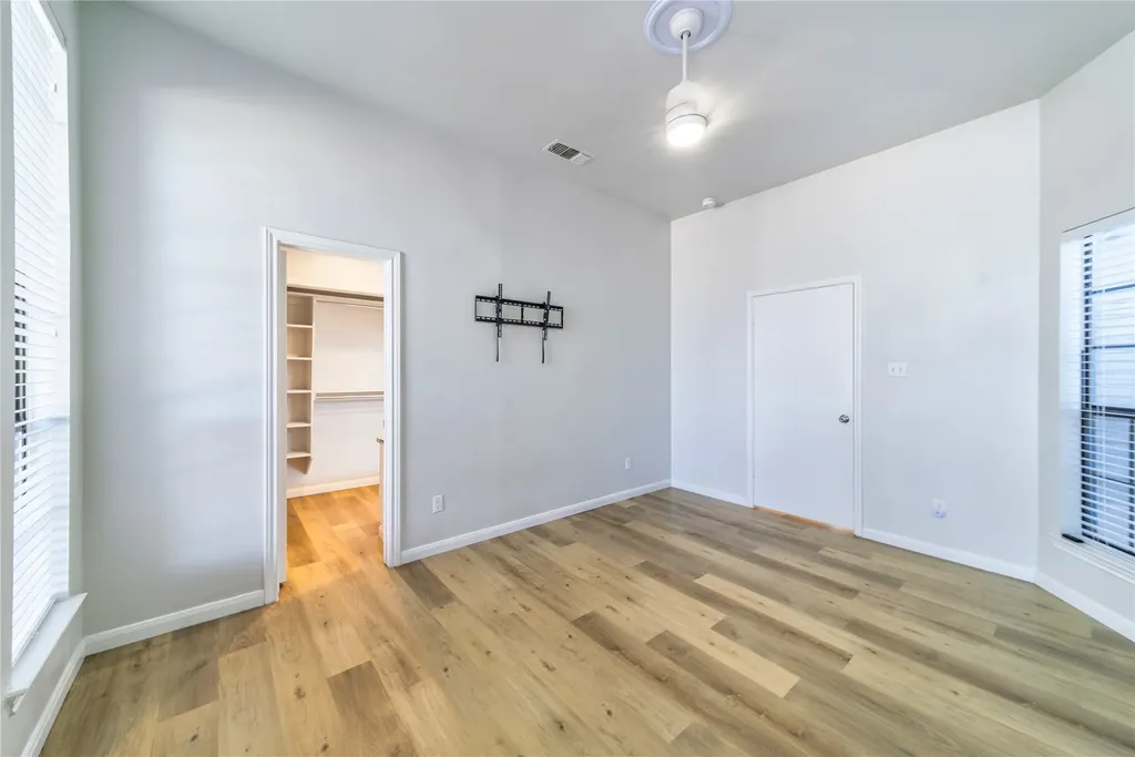 6344 Winton Street Dallas TX 75214
