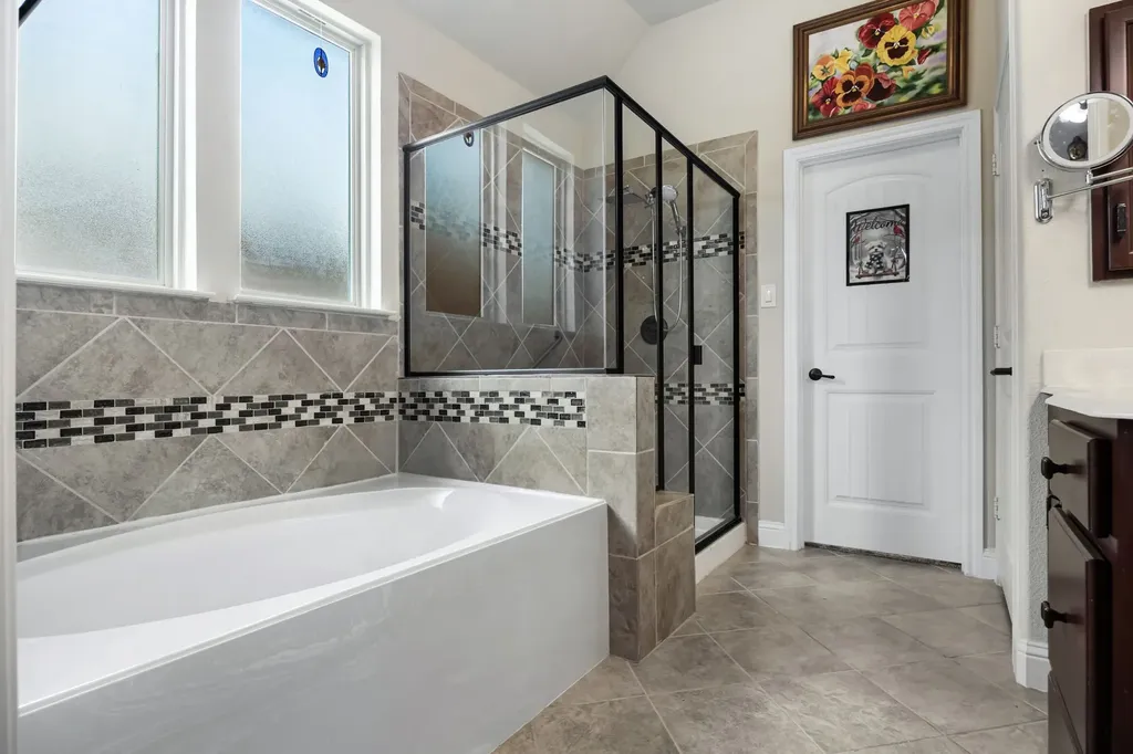 8641 Gracewood Drive Mckinney TX 75070