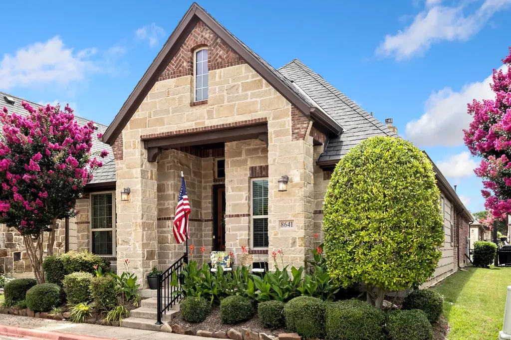 8641 Gracewood Drive Mckinney TX 75070