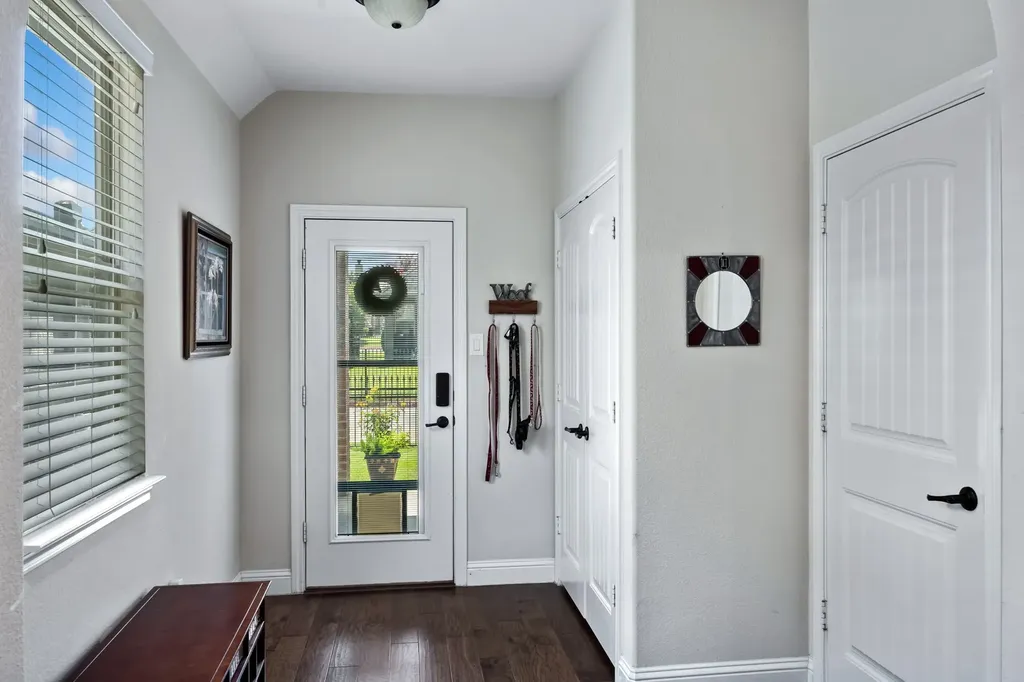 8641 Gracewood Drive Mckinney TX 75070