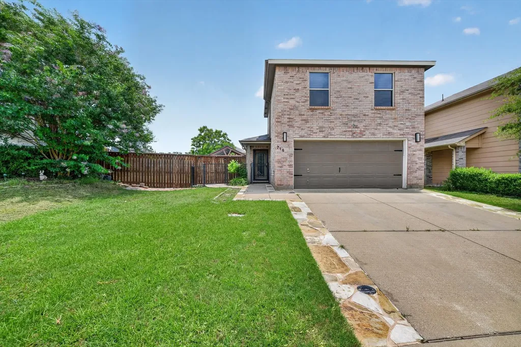 716 River Hill Lane Fort Worth TX 76114