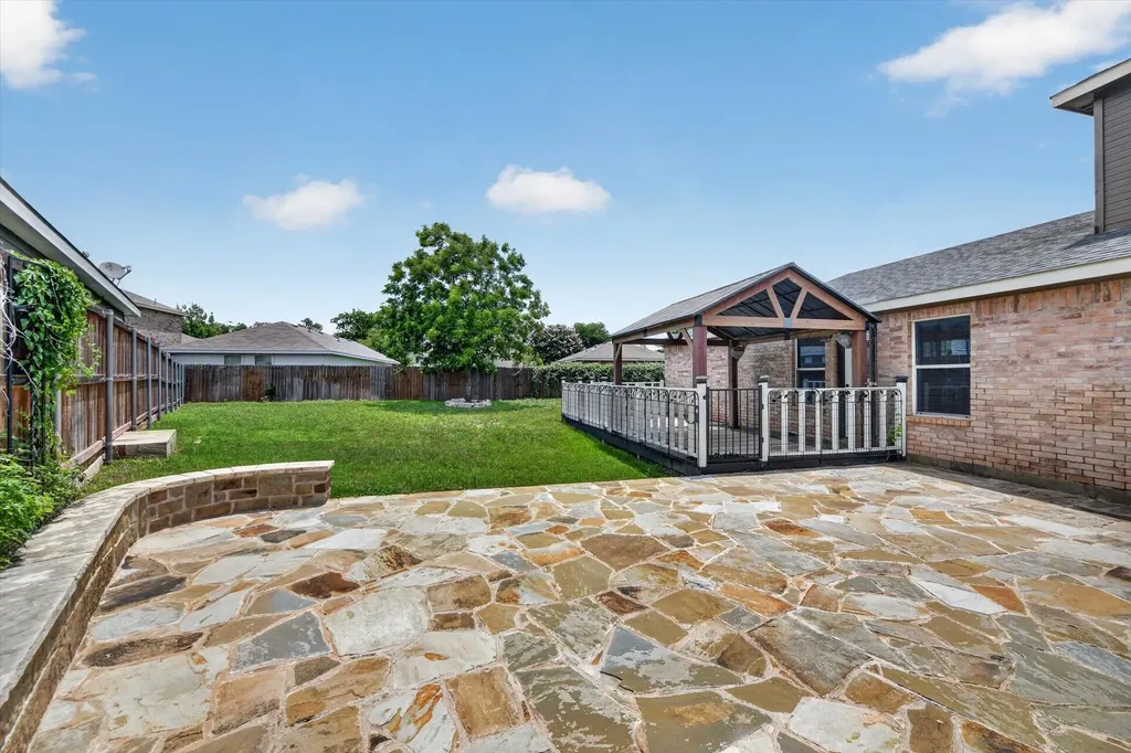 716 River Hill Lane Fort Worth TX 76114