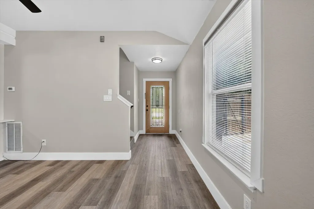 716 River Hill Lane Fort Worth TX 76114