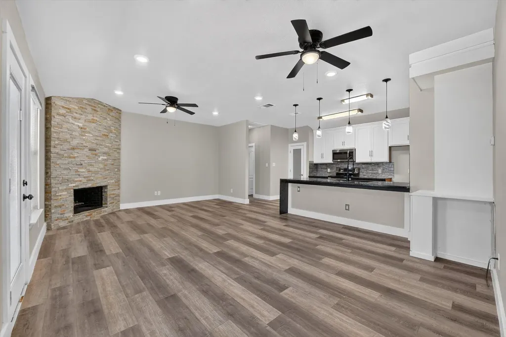 716 River Hill Lane Fort Worth TX 76114