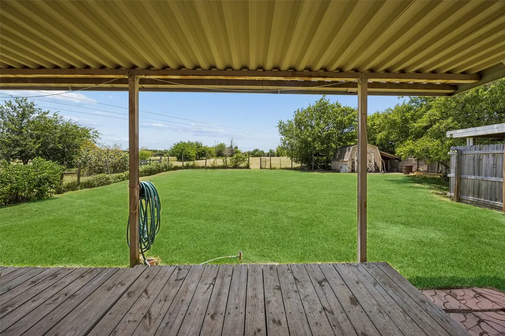 5701 Spring Street Alvarado TX 76009