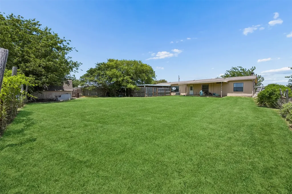 5701 Spring Street Alvarado TX 76009
