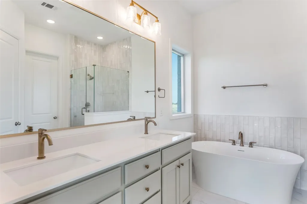 179 Galena Street New Fairview TX 76078