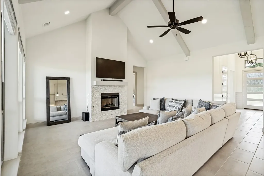 9459 Zion Hill Road Poolville TX 76487