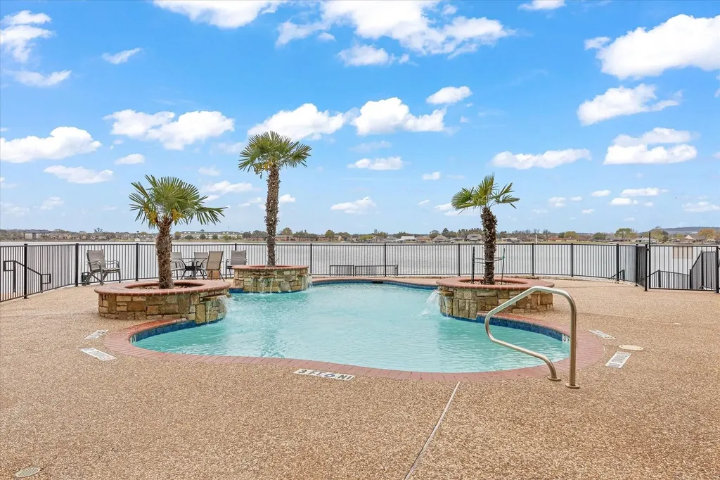 401 E Pearl Street Granbury TX 76048