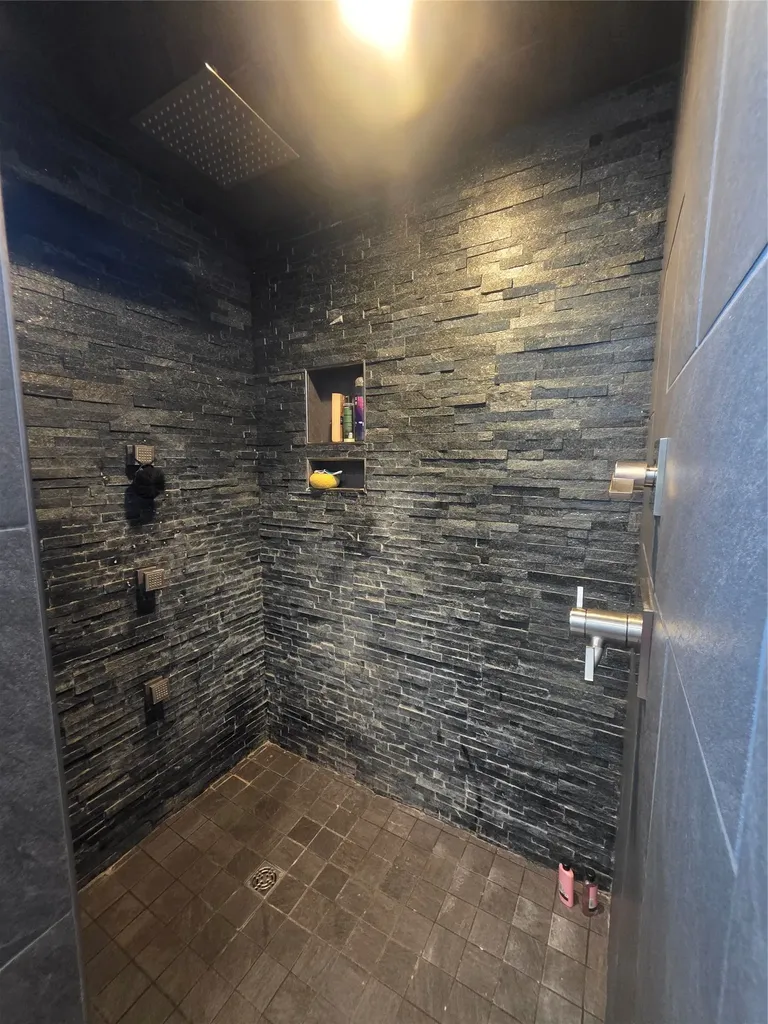 204 Jermyn Road Jermyn TX 76459