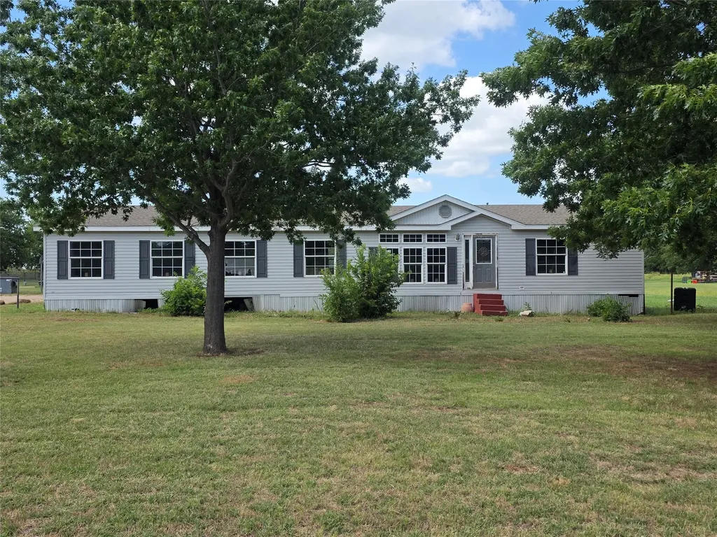 204 Jermyn Road Jermyn TX 76459