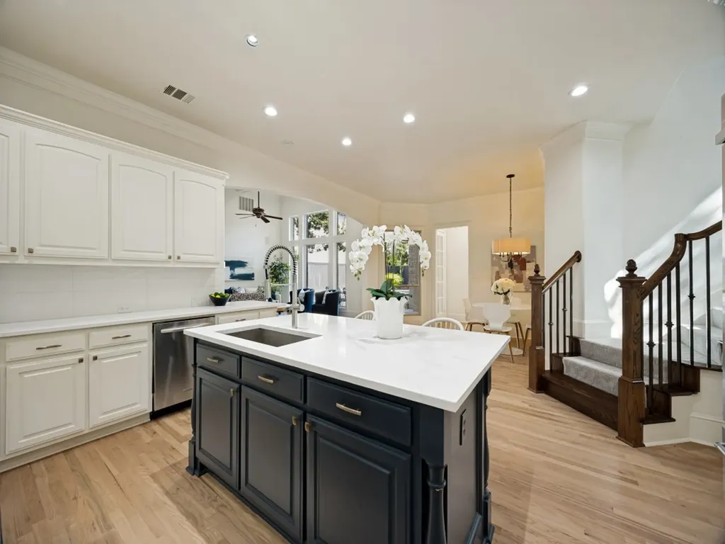 6322 Orchid Lane Dallas TX 75230