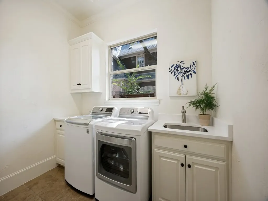 6322 Orchid Lane Dallas TX 75230
