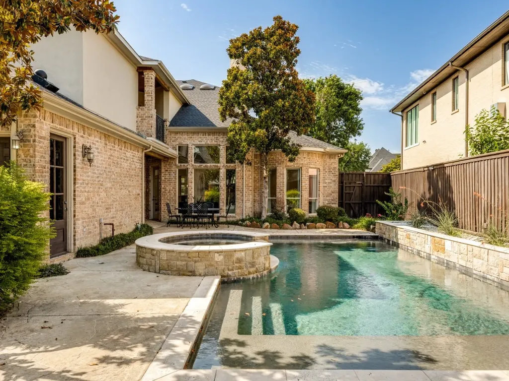 6322 Orchid Lane Dallas TX 75230