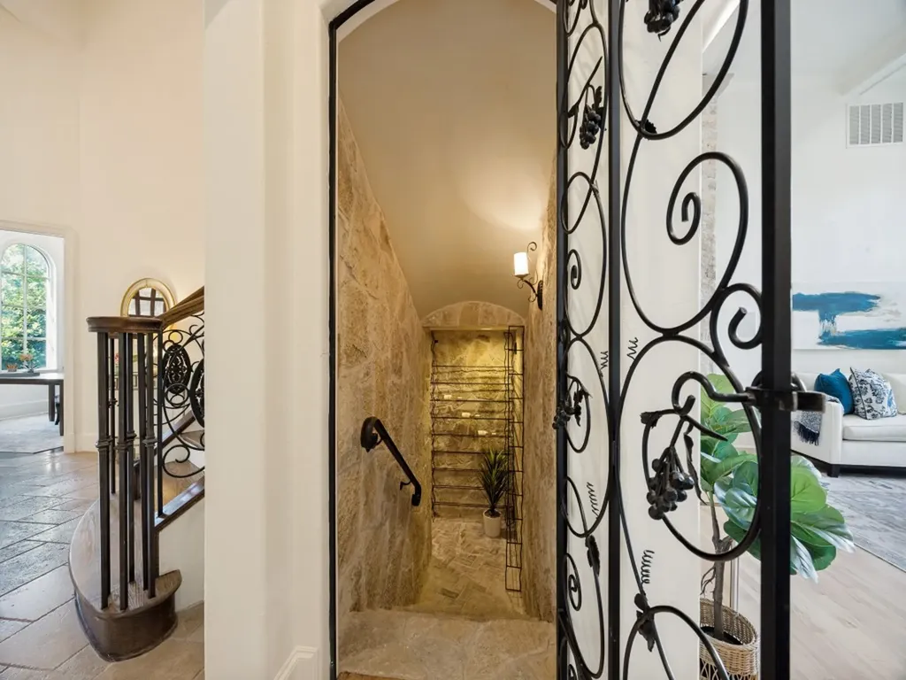 6322 Orchid Lane Dallas TX 75230
