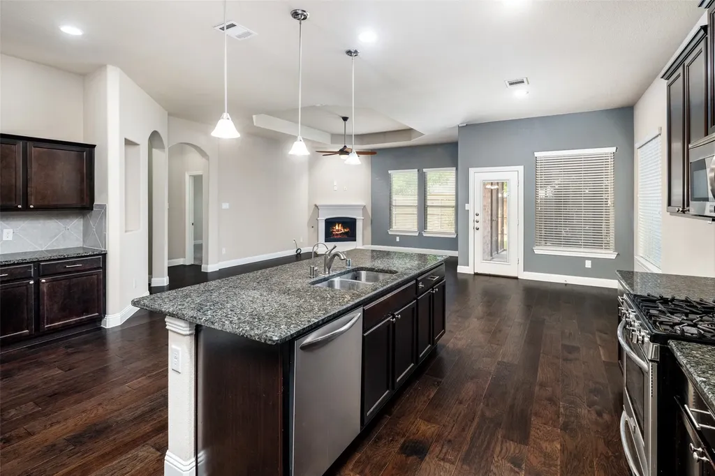 3716 Wrexham Street Frisco TX 75036