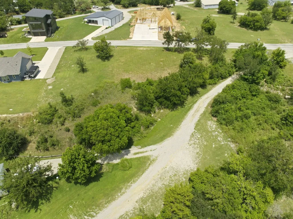 000 Twin Hills Road Lake Bridgeport TX 76426