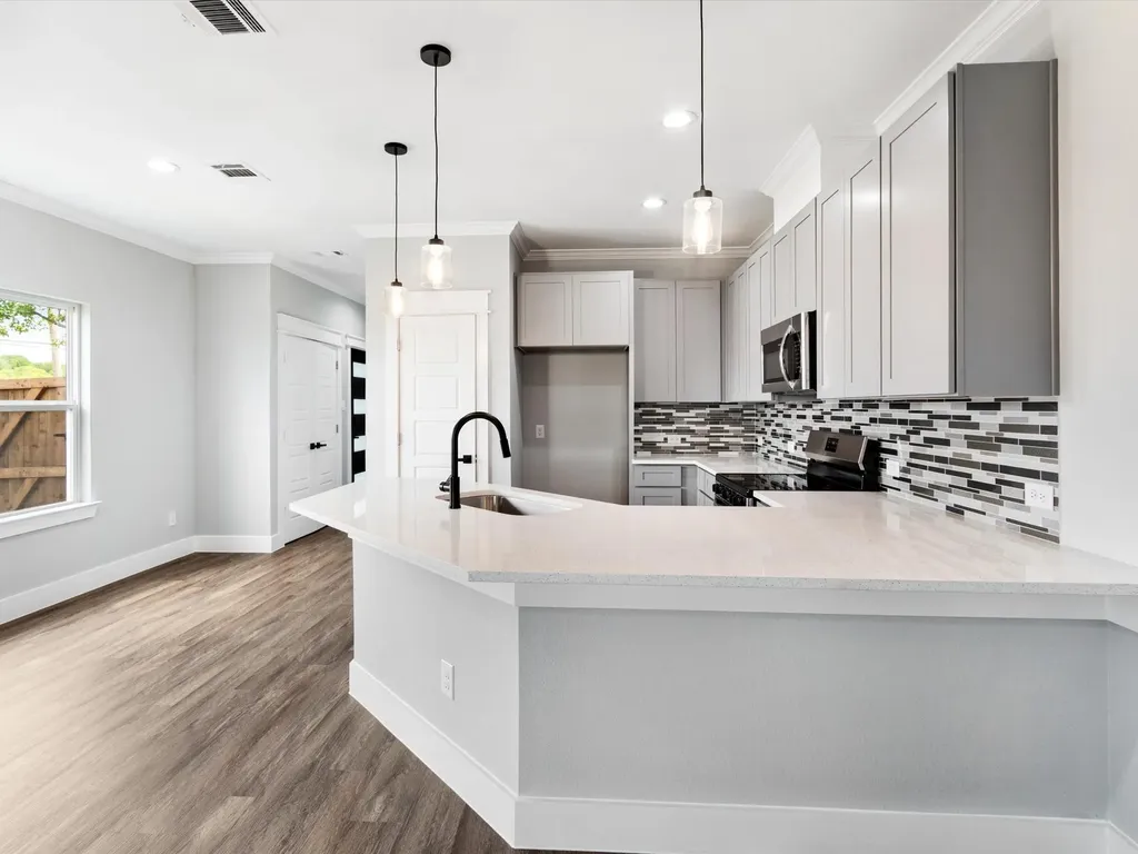 6223 Post Oak Terrace Fort Worth TX 76112