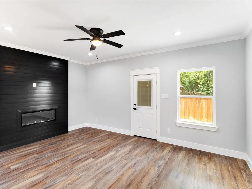 6223 Post Oak Terrace Fort Worth TX 76112
