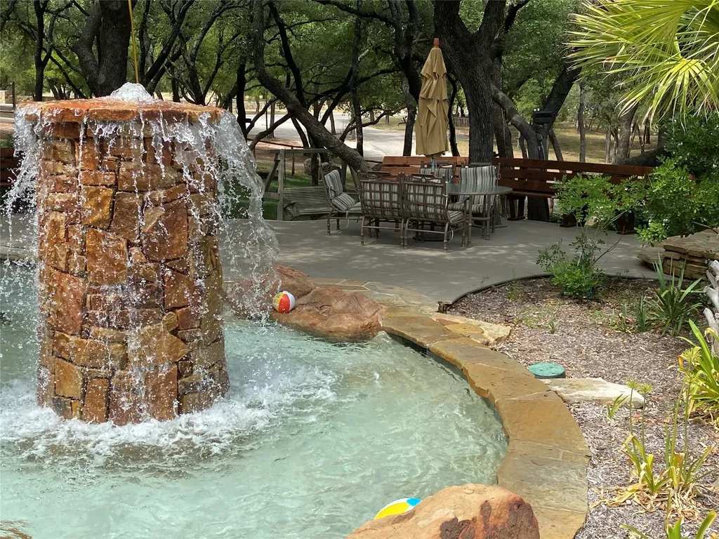 1270 Plateau Place Graford TX 76449