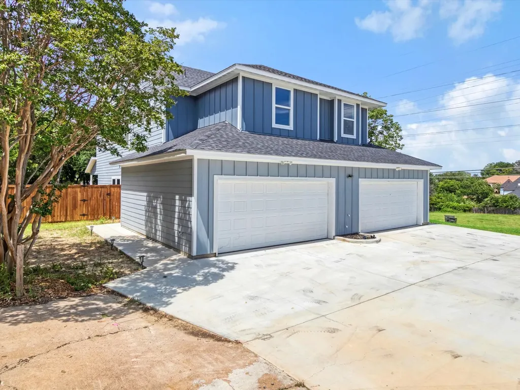 6221 Post Oak Terrace Fort Worth TX 76112