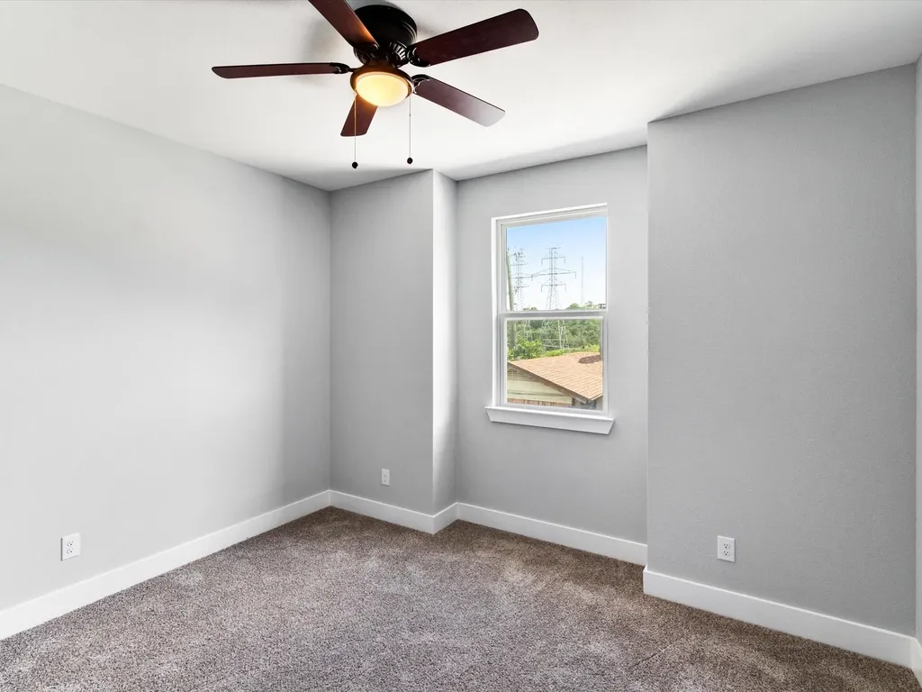 6221 Post Oak Terrace Fort Worth TX 76112