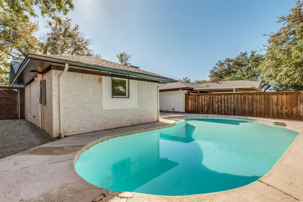 7241 Blythdale Drive Dallas TX 75248